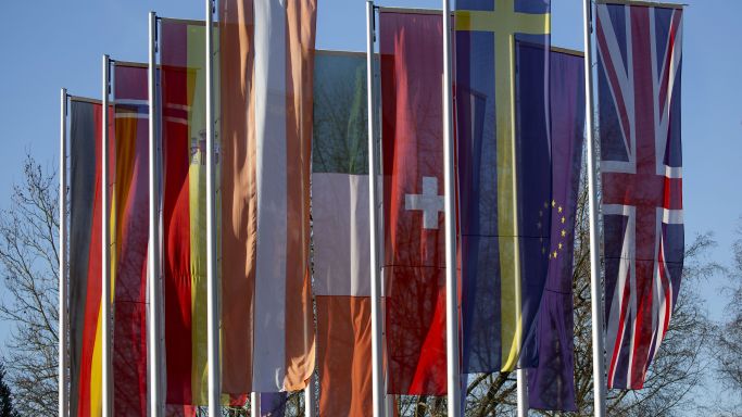 The picture shows european flags at the Europa Park (Source: Robert Schmiegelt/Geisler-Fotopress/picture alliance) The picture shows european flags at the Europa Park